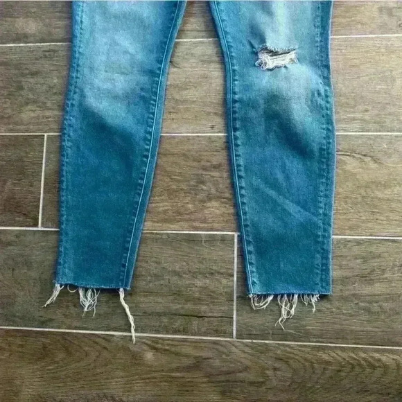 MOTHER THE LOOKER ANKLE FRAY LOVE GUN STYLE# 1431-470 & CUT# 700945 32 SOLD OUT - Picture 9 of 15